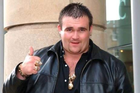 Michael Carroll, 2002 ylnda piyangodan 9.7 milyon sterlin (26 milyon lira) kazand.