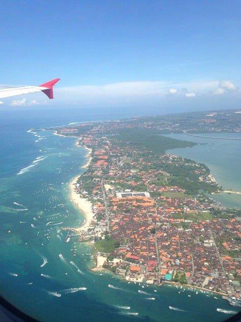 27 yandaki Matt Myles, lotoyu kazannca hayatn deitirdi ve son bir senede tm dnyay dolat.