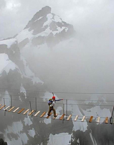 Kanada`da ki Mount Nimbus`ta hava yry