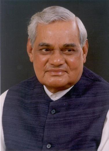 2 milyon dolar  <br>Atal Bihari Vajpayee Hindistann eski babakan</br>