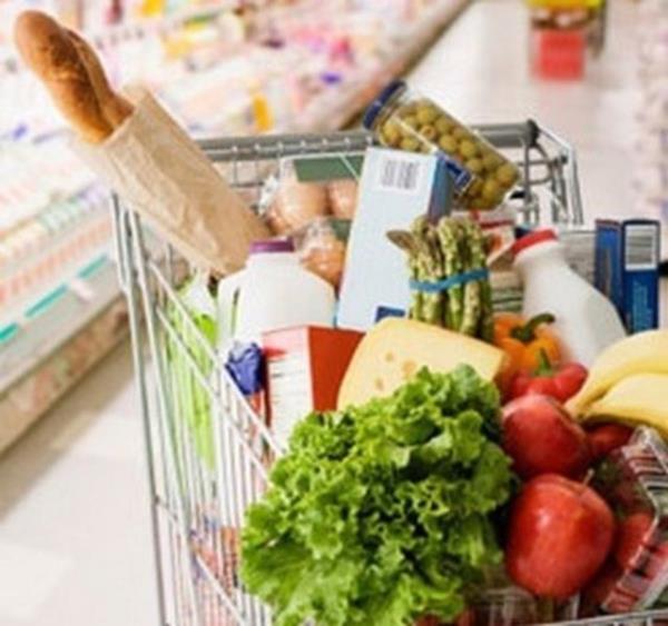 Alveri arabalar ve sepetleri daha ok ey satn almanz iin byk yaplmtr. Yaplan deneyler boyutu iki katna karnca tketimin yzde 19 arttn ortaya koymutur.