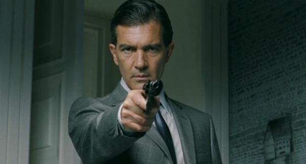 Antonio Banderas: 187. "Desperado" filminde 47 kez katil oldu. Ortalamas 2.6