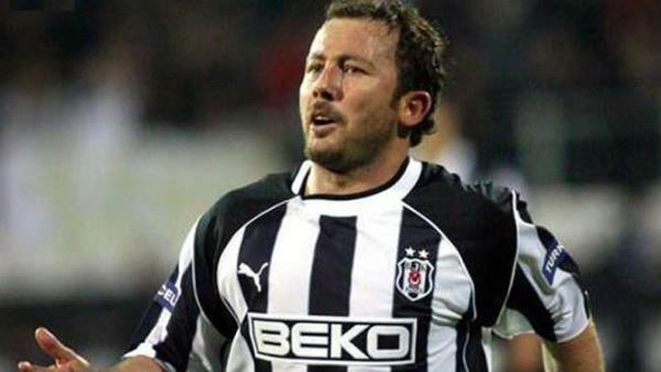 Sergen Yaln Muhabir: "Sergen, Uruguay'la hazrlk mamz hakknda ne dnyorsun ?" Sergen: "Uruguay kim ya Avrupa'da ne baars var?"