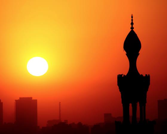 Kfir Allah&#8217;a inanmayan kii olarak bilinir. Oysa yle deildir. Kfirin szlk anlam bir eyi rten kiidir. Onun rtt, kendinde olan imandr. Dolaysyla doru bir imana sahip olmayan kiinin kfir olmas mmkn deildir. Allah Tel yle diyor: