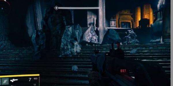 Yksek btesiyle sektrdeki tay olduka arttran oyun, gnmzden 700 yl sonrasn konu alan bilim kurgu bir senaryoya sahip.