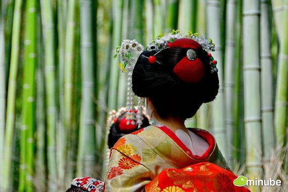 <p><b>13. Kyoto - Japonya</b></p>  Kyoto nceden Japon imparatorluunun bakentiydi. Oradaki ay evleri, baheleri ve kaleleri gezip grmek Japonya'nn gerek zn kefetmek iin en iyi yoldur.