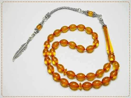 <br>Ate drc bir zellie sahiptir. </br>    Eski zamanlarda ba aryanlar veya guatr hastal olanlar bunu kolye olarak kullanrlarm.