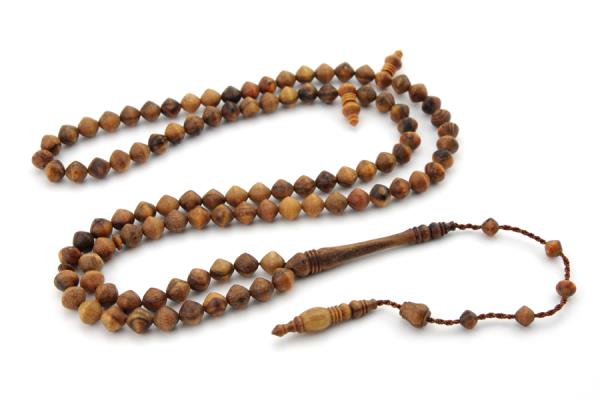 <p><b>d aacndan yaplan tespih</b></p>    <br>Bu tespih Peygamber Efendimizin sandukasn yapt bir aatr. </br>    Peygamber Efendimiz bunun kokusunu ok severmi.