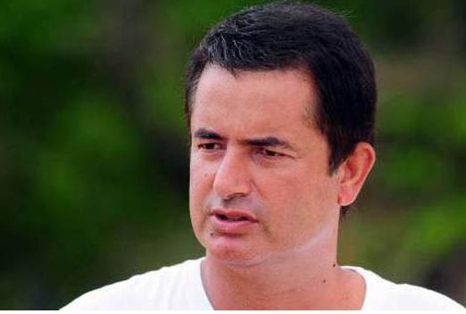 TV 8'i satn aldktan sonra her frsatta elence ve spor programlarna arlk vereceini dile getiren Acun Ilcal yeni yayn dnemine hzl giriyor.