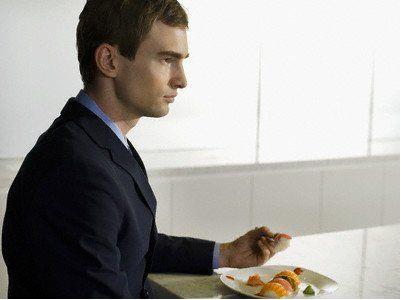 26. Kim bir oruluyu iftar ettirirse, kendisine onun kadar sevap yazlr. stelik bu sebeple orulunun sevabndan hibir eksilme olmaz