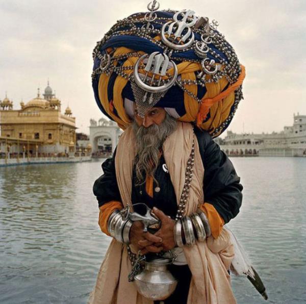 Nihang mezhebinden bir Sih