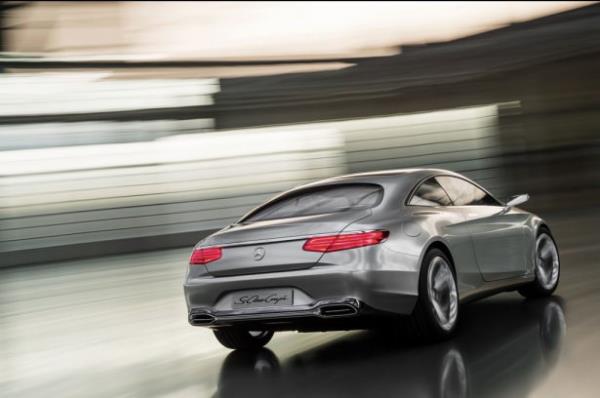 Yeni S 500 Coup 4 MATIC ile 2014 ylnn son eyreinde siz deerli mterilerimize benzersiz bir deneyim sunacamza inanyoruz" diyerek dncelerini dile getirdi.