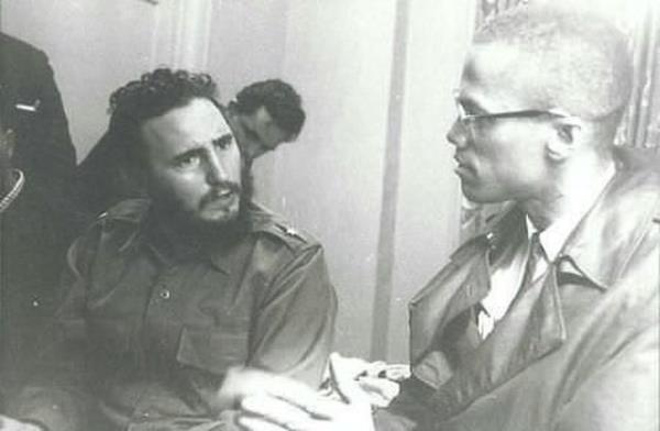 Fidel Castro ve Malcolm X politika ve aile yaam hakknda konuurken-1960