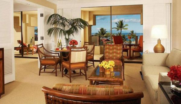 <br><b>Four Seasons Resort Maui, Hawaii</b></br>  Pasifik Okyanusu manzaral suitte 24 saat hizmet veren uak da bulunuyor.