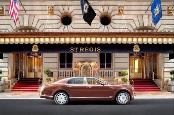 <br><b>The St. Regis, New York</b></br>  Gecelik Fiyat: 22 bin dolar