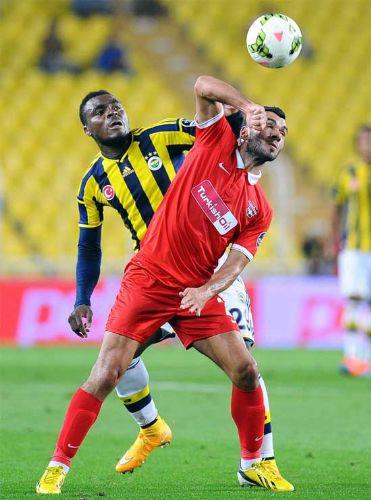 Emenike daha da top mop oynamaz (Fotoma)