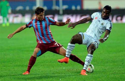 Emenike Fenerbahe'de olduunun farknda deil. Yaknda fark eder