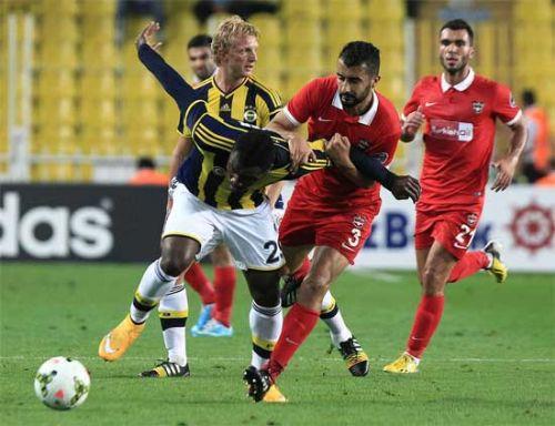 Emenike hazr slklanmken bize gelsin. Burak Ylmaz'dan iyidir