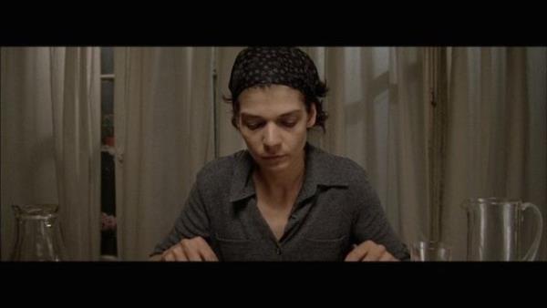 <b>ALIENATION (Otchujdenie)</b> Bylece her iki film, bu yl 27?incisi dzenlenen ve Avrupa'nn Oscarlar olarak nitelenen Avrupa Film dlleri iin yaracak 50 film arasnda yer ald.