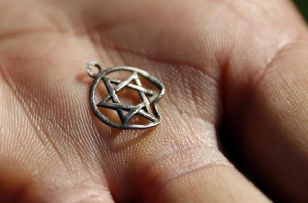 Yad Vashem Yahudi Soykrm Mzesi'nden tarihi David Silberklang, "Bu bulgular ldrlen insanlardan geriye kalanlar.