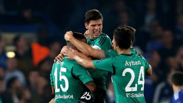 <br><b>3. Schalke 04</b></br>  382 milyon dolar
