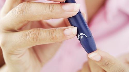 zellikle eker hastal, ileri seviyede mide hastalklar, hamilelik, kalp damar hastalklar, migren, metabolik hastal olanlar ve dzenli olarak ila almas gerekenler bu durumdan etkileniyorlar.