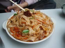 inliler her yl 45 milyar yemek ubuunu kullanarak yemeklerini yer.