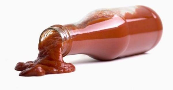 Ketapn orjinalinde domates bulunmaz; zira inlilerin bulduu Ketchup bir balk sosu olarak ilk kez ortaya kmtr.