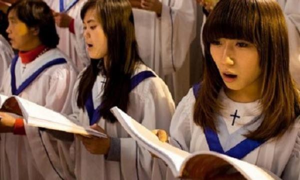 in'de hristiyanlarn saysnda art vardr ve bugn iin 54 milyon hristiyan in'de yaamn srdryor.