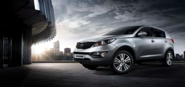 <p><b>Kia 7.200 TL indirim yapyor</b></p>      Kia, eyllde ok zel bir kampanyaya imza atarak tm binek modellerinde karlmayacak frsatlar mterilerine sunuyor. Binek aralarda 7 bin 200 TL'ye varan indirimler eyll ayn Kia almak iin tam bir frsat ayna dntryor.