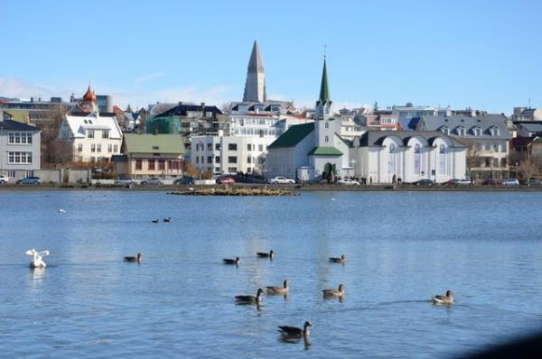 Yanardalar, buzul yryleri ve Zodyak safarileri iin zlanda.