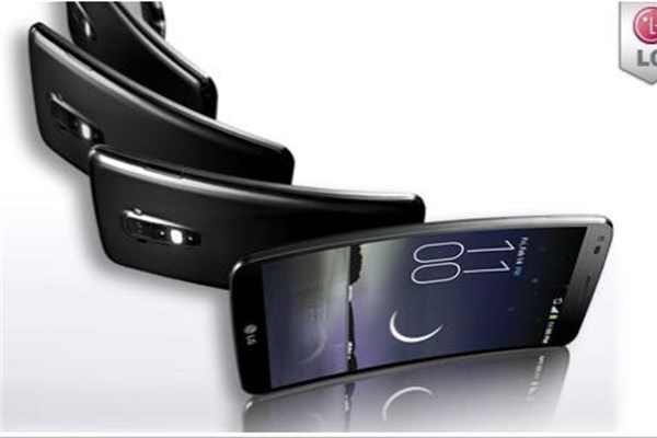 <br><b>LG</b></br>  iPhone 6 ve iPhone 6 Plus hakkndaki iddialarn ardndan Apple'a ta atan irket sadece Samsung olmad. LG, Twitter'da paylat mesajda "Bizim telefonlarmz bklmyor. Biz istediimiz iin esniyor" ifadelerine yer verdi.