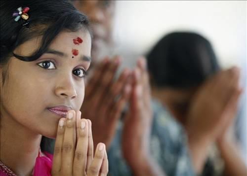 26 ya ortalamas ile Hindular ikinci srada yer alyor