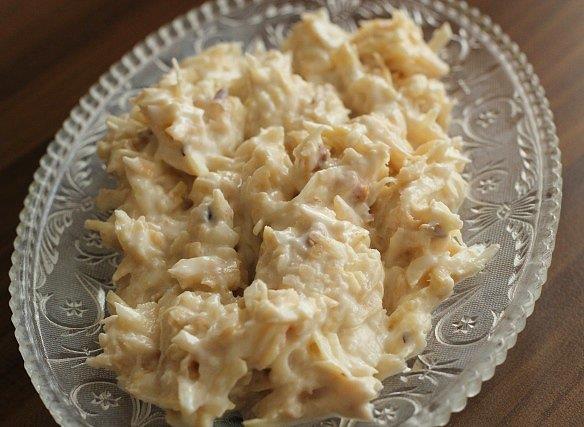 <p>8. Kereviz Salatas</p>                                <p>                                  </p>  <p>Rendelediimiz kerevizi limonladktan sonra, sarmsakl, tuzlu ve cevizli yourtla kartryoruz. Hepsi bu!</p>