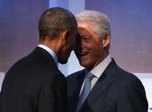 ABD Bakan Obama, eski bakan Clinton ile New York'ta Clinton Kresel Giriimi bulumasnda byle sohbet etti.