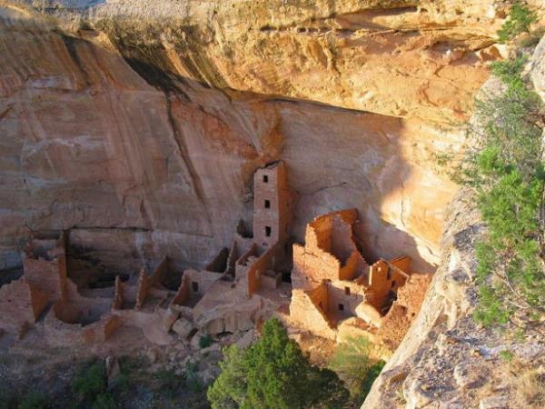 Mesa Verde ad spanyolca Yeil Masa anlamna gelir.