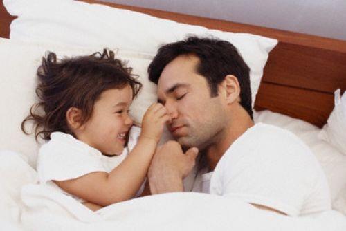 Uyku esnasnda vcutta oluan unsurlarn sabah namazyla dar atldn ve insann gne salkl ve canl bir ekilde baladn kaydetti.