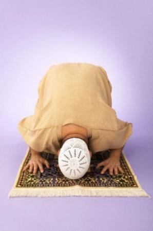 In Teknolojisi Merkezi Blm Bakan Biyoloji profesr Muhammed Ziyaeddin Hamid, bu ada insanlarn her ynden elektromanyetik dalgalara maruz kaldn ve bu nedenle daha fazla n aldn belirterek, vcutta biriken bu ykn mutlaka dar atlmas gerektiini bildirdi.