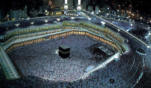 Konuk edenlerin (hane sahibi) en hayrlsdr. (Mminun-29)