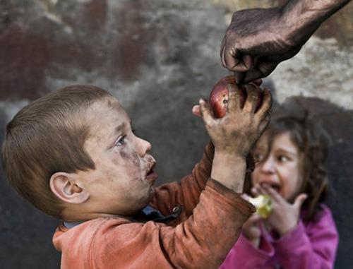 Allah yardm edenlerin en hayrlsdr. (Al-i mran-150)