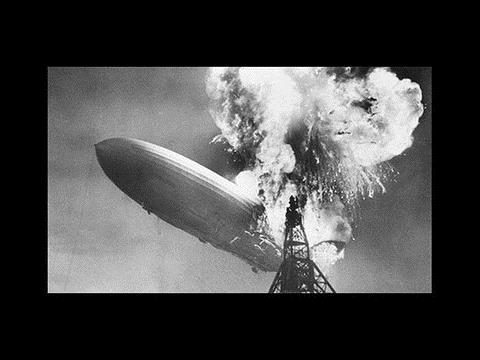 Alman zeplini Hindenburg&#146;un hidrojen ile doldurulmas.