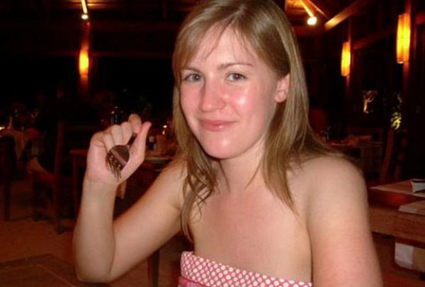 Doum esnasnda tam 104 tweet yazd!    ngiliz Rachael Ince, ikinci ocuunu Twitter?la dnyaya getirdi.