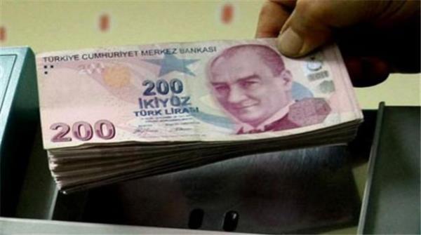 2013 ylnda imzalanan toplu szlemede, kamu alanlar hakknda 2014 ve 2015 yllarnda geerli olacak mali ve sosyal haklara ilikin belirlemeler yaplmt.