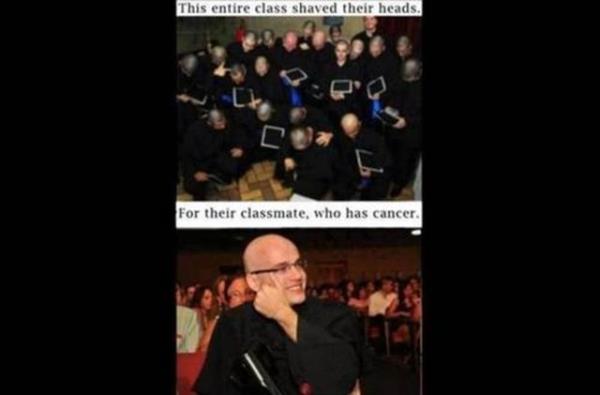 Kanser olan arkadalar iin mezuniyet treninde btn snf salarn kaztt.