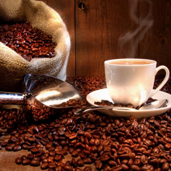 Sahurda hafif yiyecekler yemek ve yemek yedikten sonra hemen yatmamak gece refllerini engelleyecektir.