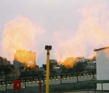 Silahl atmalarn drtte biri, doal kaynaklar ele geirmek iin yaanyor.