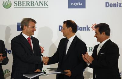 <p> DENZBANK RUSLARIN OLDU </p>  Bir zamanlar Zorlu Grubu'na ait olan ancak 2006 ylnda Fransz-Belika ortakl Dexia'ya satlan Denizbank bu kez de Rusya'nn en byk bankas Sberbank'a 3.54 milyar dolara satld.