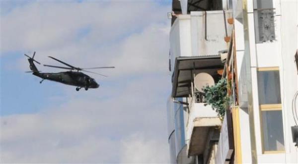 <b>VAN'DA KIZILAY'IN ARALARI YAKILDI</b>