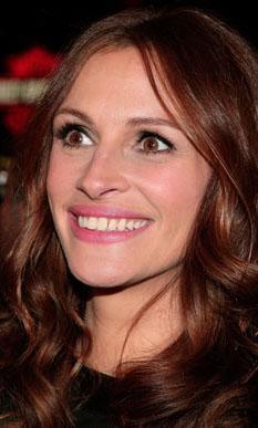 Oysa herkes onu byle grmeye alkn.