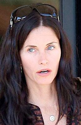 Courtney Cox'un doal hali.